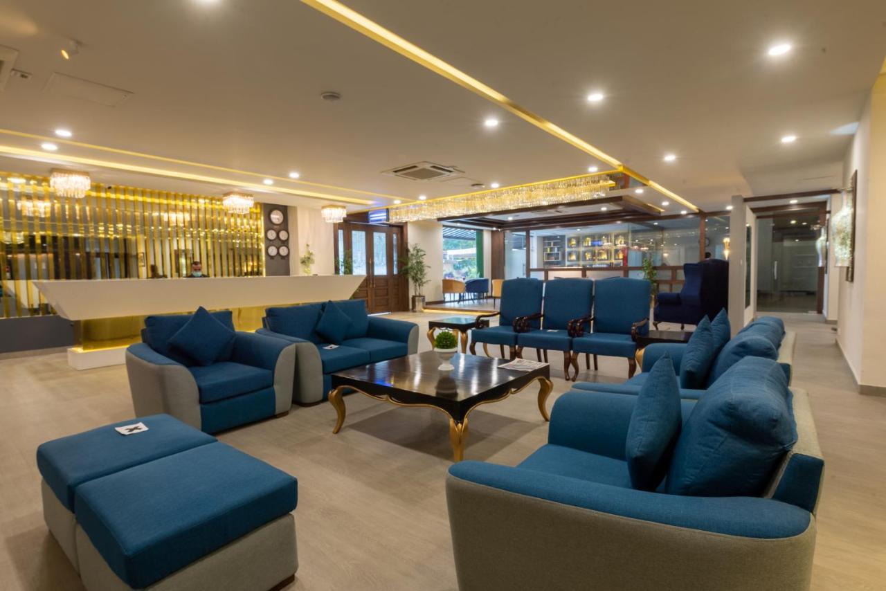 Legend Hotel Исламабад Екстериор снимка
