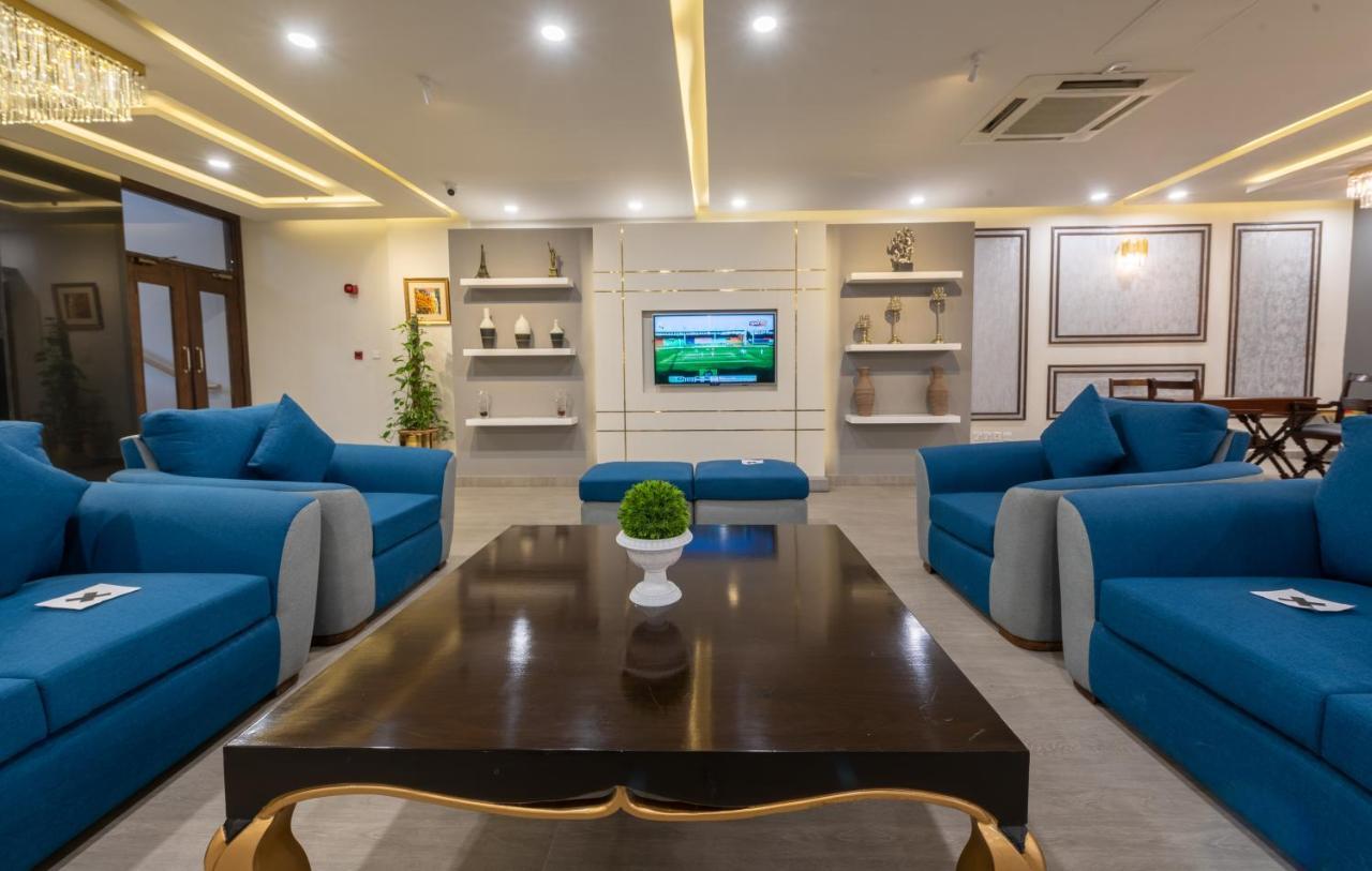 Legend Hotel Исламабад Екстериор снимка