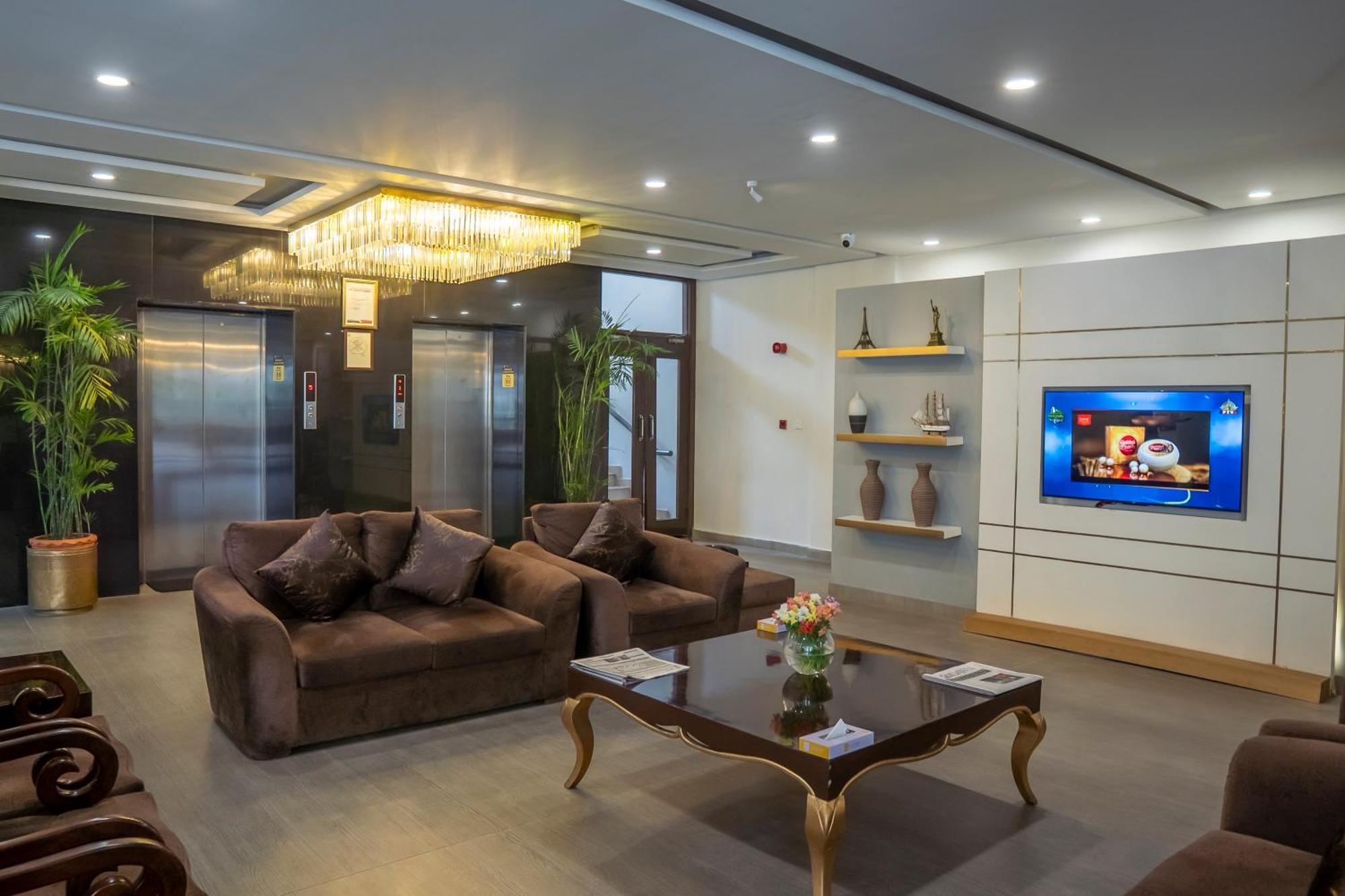 Legend Hotel Исламабад Екстериор снимка